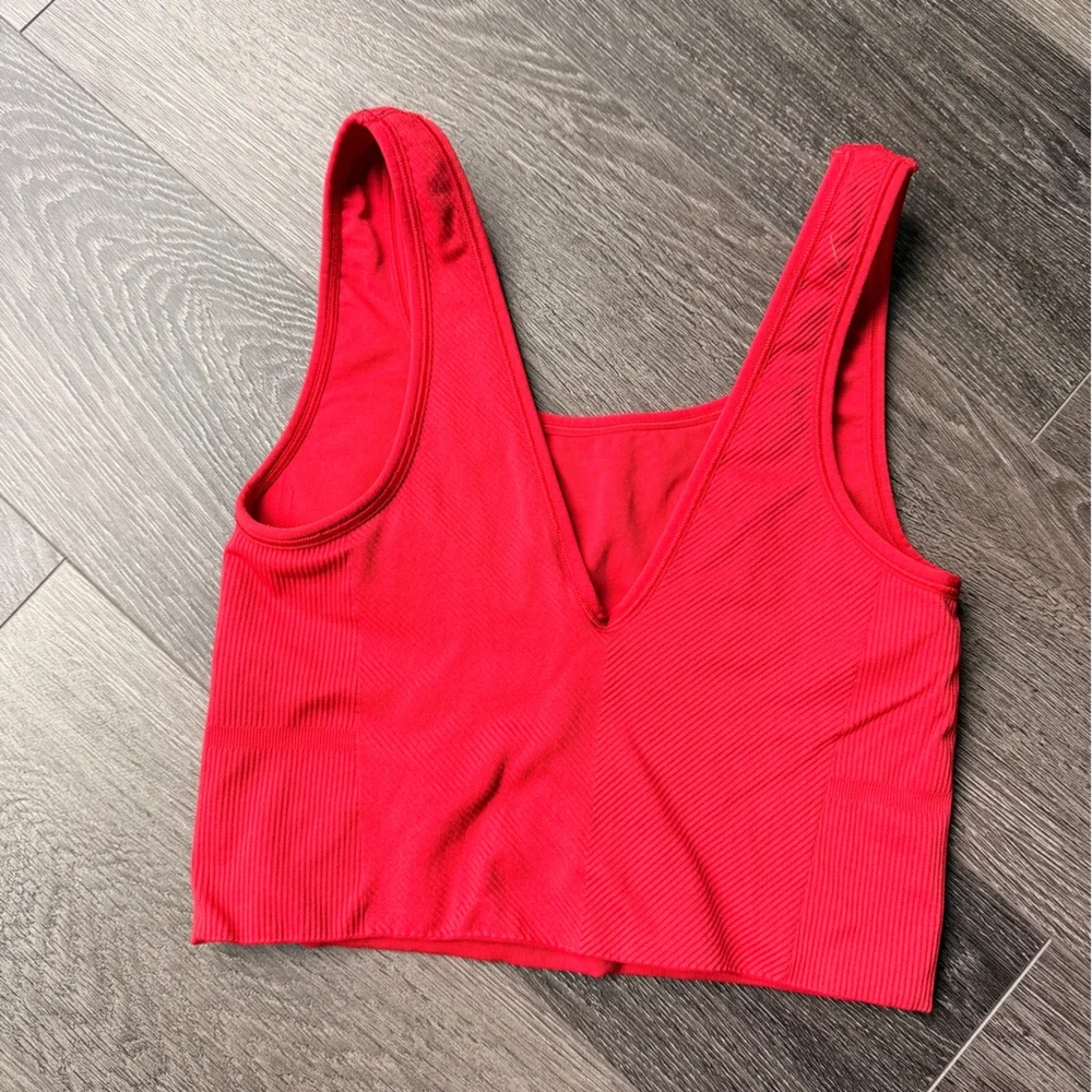 All In Motion Workout Top - Picture 2 of 3